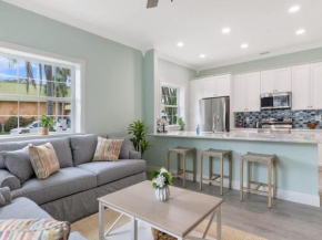 Cozy first floor waterside condo